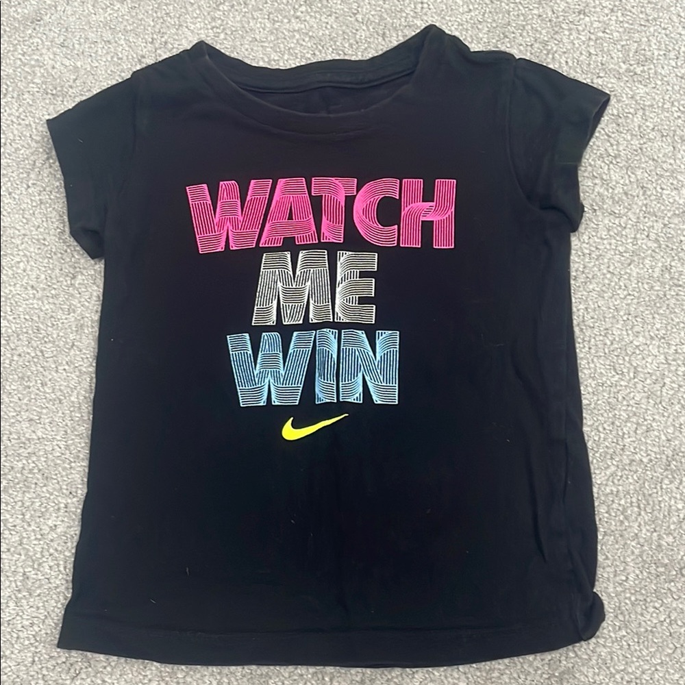 Girls Nike Black and Pink Short Sleeve T-Shirt Size 3T